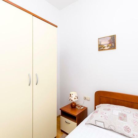 Apartman Ivan Трогир Экстерьер фото