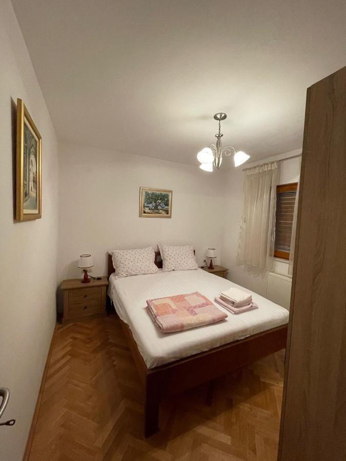 Apartman Ivan Трогир Экстерьер фото