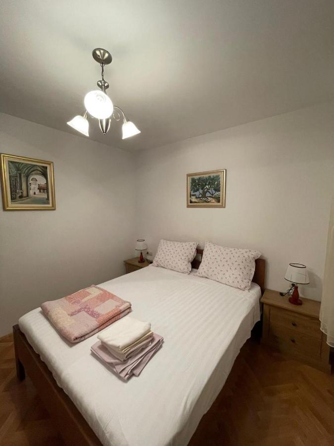 Apartman Ivan Трогир Экстерьер фото