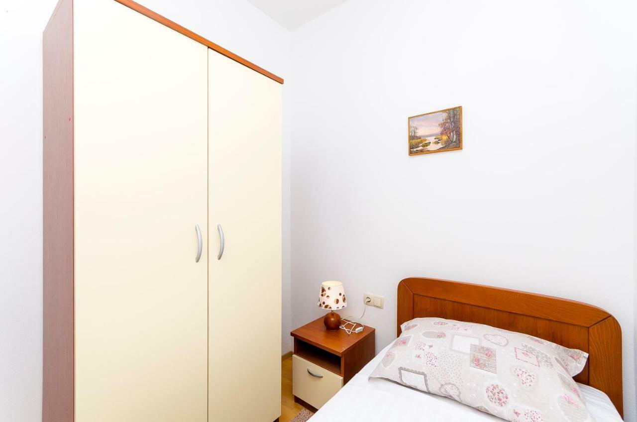 Apartman Ivan Трогир Экстерьер фото