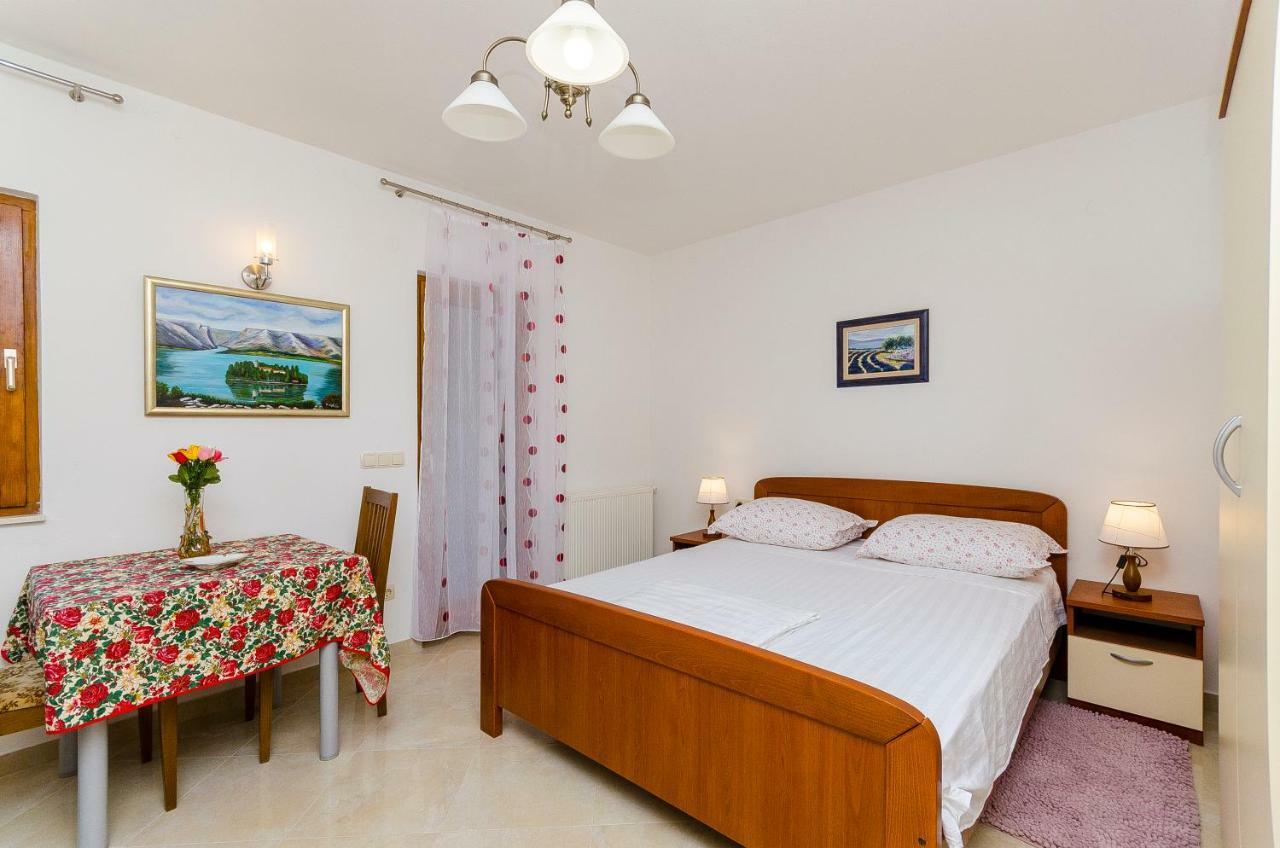 Apartman Ivan Трогир Экстерьер фото